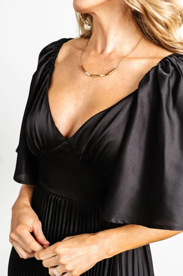 Aubree Pleated Dress Black Women Baltic Born Mother Of The Bride