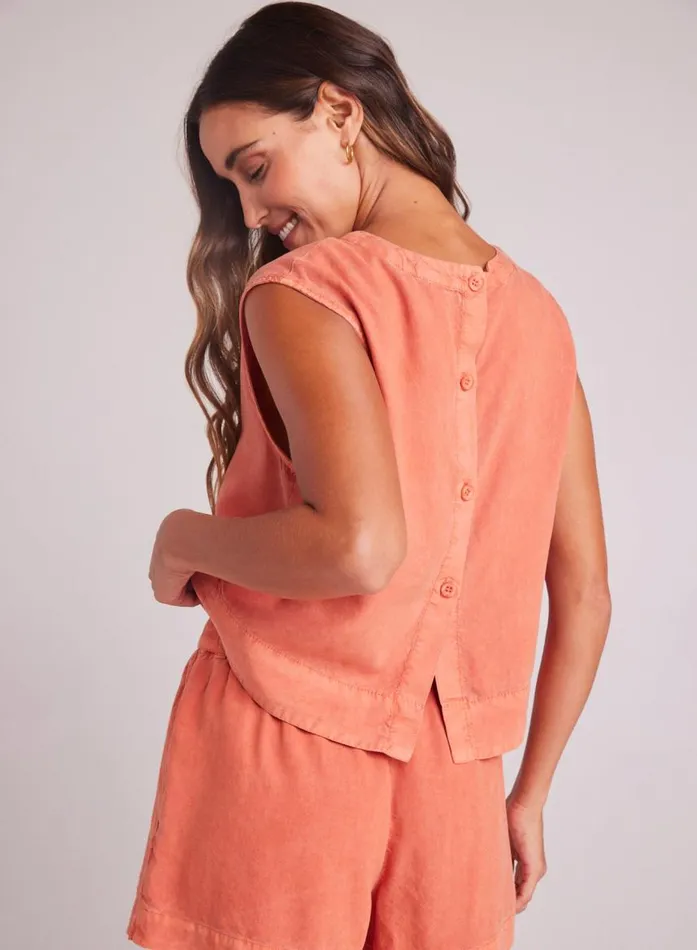 Bella Dahl Boxy Button Back Top 8211 Clay Oasis Women Sleeveless Bella Dahl Boxy Button Back Top 8211 Clay Oasis Women Sleeveless