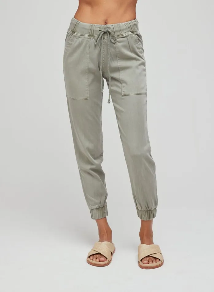 Bella Dahl Pocket Jogger 8211 Soft Army Women Joggers Bella Dahl Pocket Jogger 8211 Soft Army Women Joggers