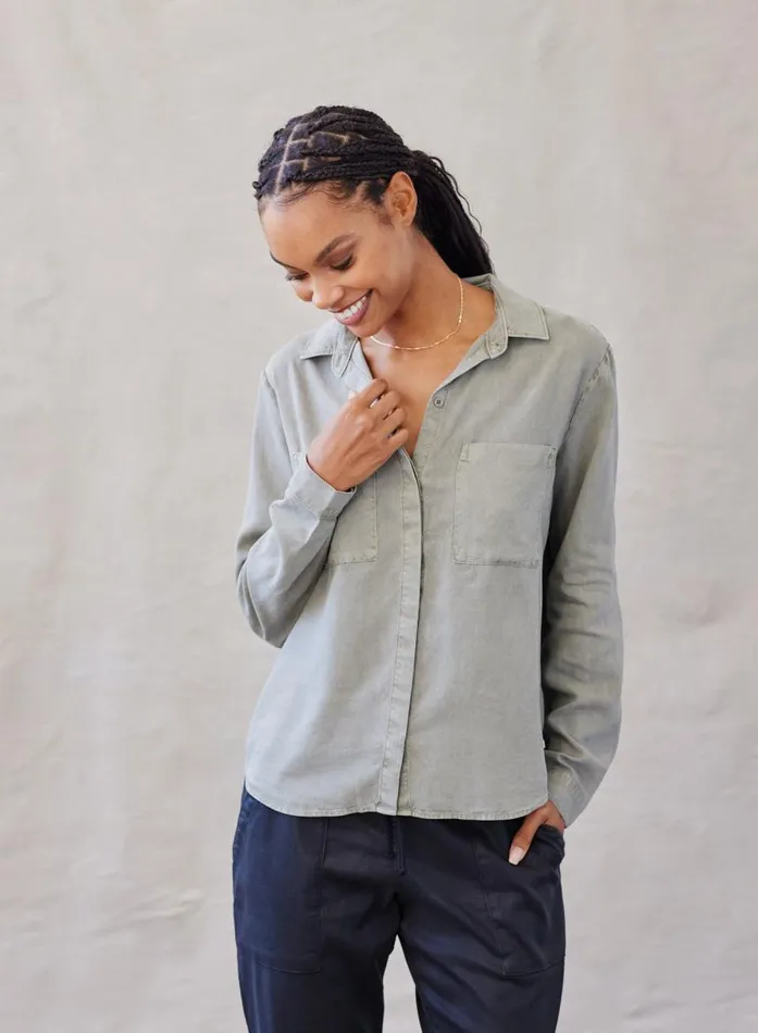 Bella Dahl Two Pocket Classic Button Down 8211 Soft Army Women Long Sleeve