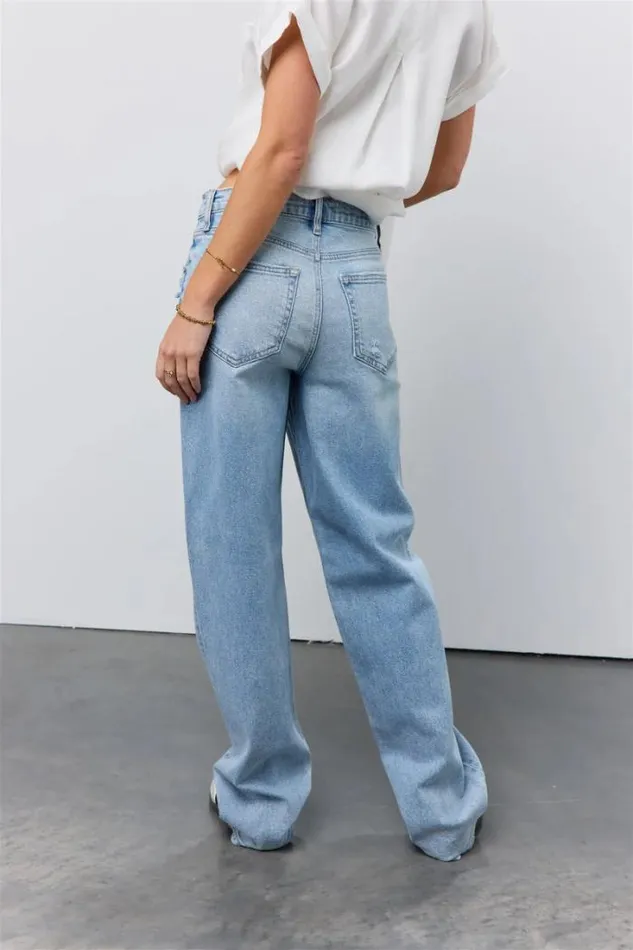 Bohme Denim Collin Dad Jeans Light Wash 8211 Women Bohme Denim Collin Dad Jeans Light Wash 8211 Women
