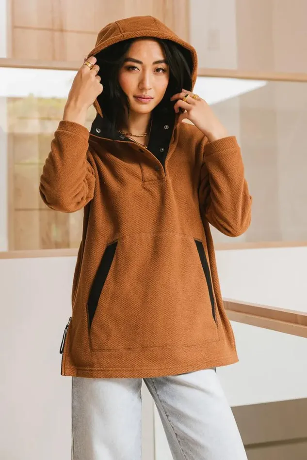 Bohme Outerwear Aiden Fleece Pullover 8211 FINAL SALE Camel 8211 Women Bohme Outerwear Aiden Fleece Pullover 8211 FINAL SALE Camel 8211 Women