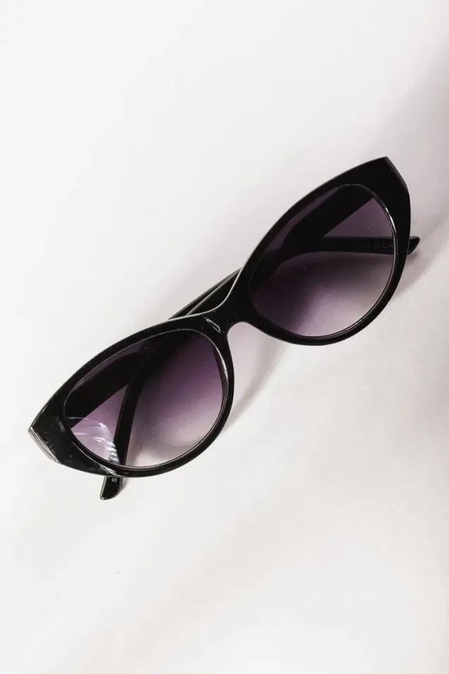 Bohme Sunglasses Cameron Sunglasses In Grey Grey 8211 Women