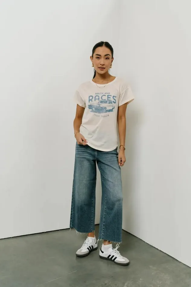 Bohme Tees and Tanks Rally And Races TShirt Cream 8211 Women Bohme Tees and Tanks Rally And Races TShirt Cream 8211 Women