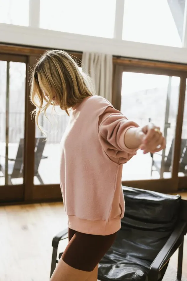 Bohme Tops Jane Sweatshirt In Pink 8211 FINAL SALE Pink 8211 Women Bohme Tops Jane Sweatshirt In Pink 8211 FINAL SALE Pink 8211 Women