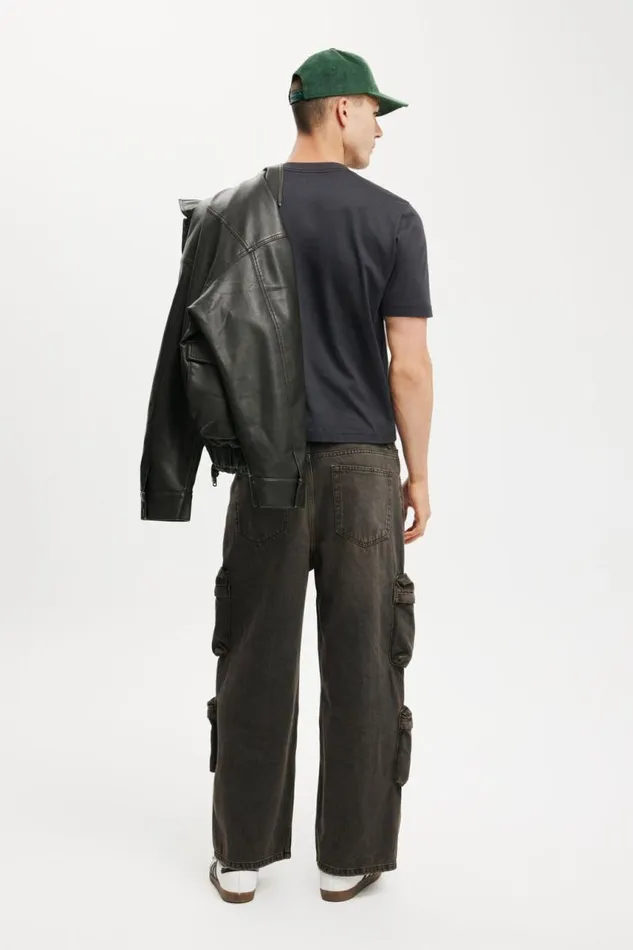 Cotton On Jeans Super Baggy Jean Cargo Downtown Black 8211 Men Cotton On Jeans Super Baggy Jean Cargo Downtown Black 8211 Men