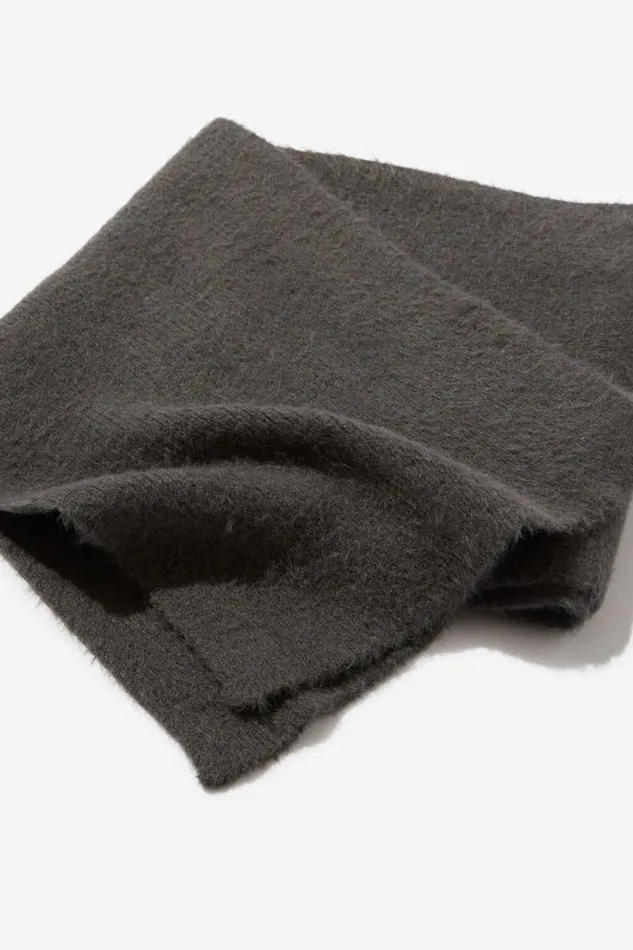 Cotton On ScarvesBeaniesandHats Fluffy Yarn Scarf Charcoal 8211 Women Cotton On ScarvesBeaniesandHats Fluffy Yarn Scarf Charcoal 8211 Women
