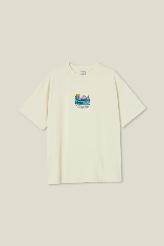 Cotton On Tees and Tanks Box Fit Graphic TShirt Ecruwilderness Awaits 8211 Men Cotton On Tees and Tanks Box Fit Graphic TShirt Ecruwilderness Awaits 8211 Men