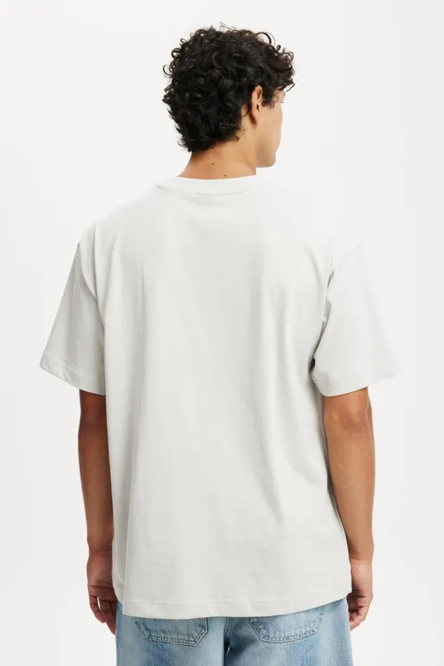 Cotton On Tees and Tanks Box Fit Graphic TShirt Smokenowhere Fast 8211 Men Cotton On Tees and Tanks Box Fit Graphic TShirt Smokenowhere Fast 8211 Men