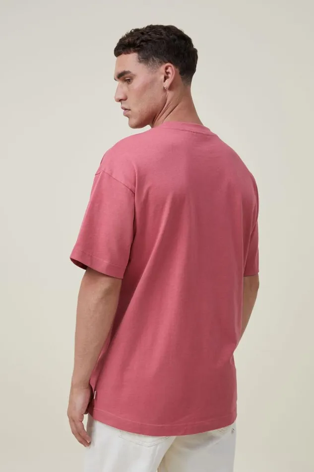 Cotton On Tees and Tanks Box Fit Nba TShirt Lcn Nba Soft Redchicago Bulls Script 8211 Men Cotton On Tees and Tanks Box Fit Nba TShirt Lcn Nba Soft Redchicago Bulls Script 8211 Men