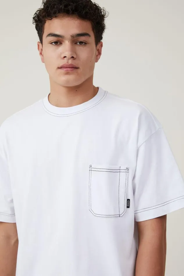 Cotton On Tees and Tanks Box Fit Pocket TShirt White Civic Contrast 8211 Men Cotton On Tees and Tanks Box Fit Pocket TShirt White Civic Contrast 8211 Men
