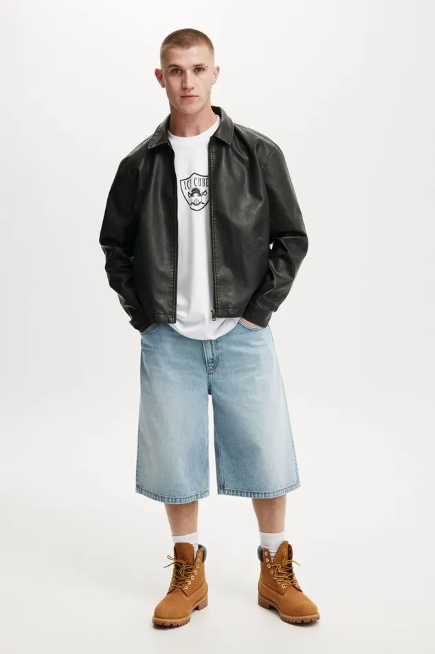 Cotton On Tees and Tanks Box Fit Premium Music TShirt Lcn Mt White Ice Cube 8211 Shield Logo 8211 Men Cotton On Tees and Tanks Box Fit Premium Music TShirt Lcn Mt White Ice Cube 8211 Shield Logo 8211 Men