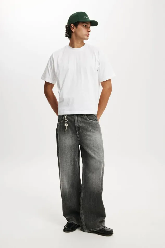 Cotton On Tees and Tanks Cropped Fit TShirt White 8211 Men Cotton On Tees and Tanks Cropped Fit TShirt White 8211 Men