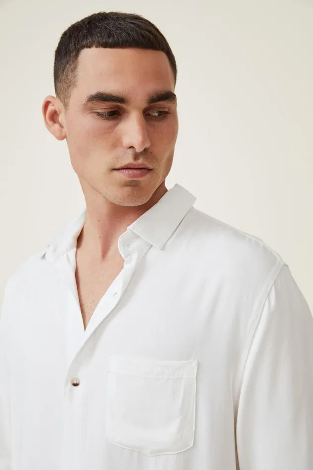 Cotton On Tees and Tanks Cuban Short Sleeve Shirt White 8211 Men Cotton On Tees and Tanks Cuban Short Sleeve Shirt White 8211 Men