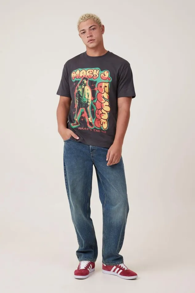 Cotton On Tees and Tanks Loose Fit Music TShirt Lcn Bra Faded Slatemary J Blige 8211 Airbrushed 8211 Men Cotton On Tees and Tanks Loose Fit Music TShirt Lcn Bra Faded Slatemary J Blige 8211 Airbrushed 8211 Men