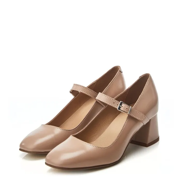 Court Shoes Women Moda In Pelle Fawwn Cameo Leather
