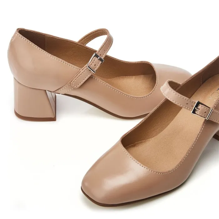 Court Shoes Women Moda In Pelle Fawwn Cameo Leather