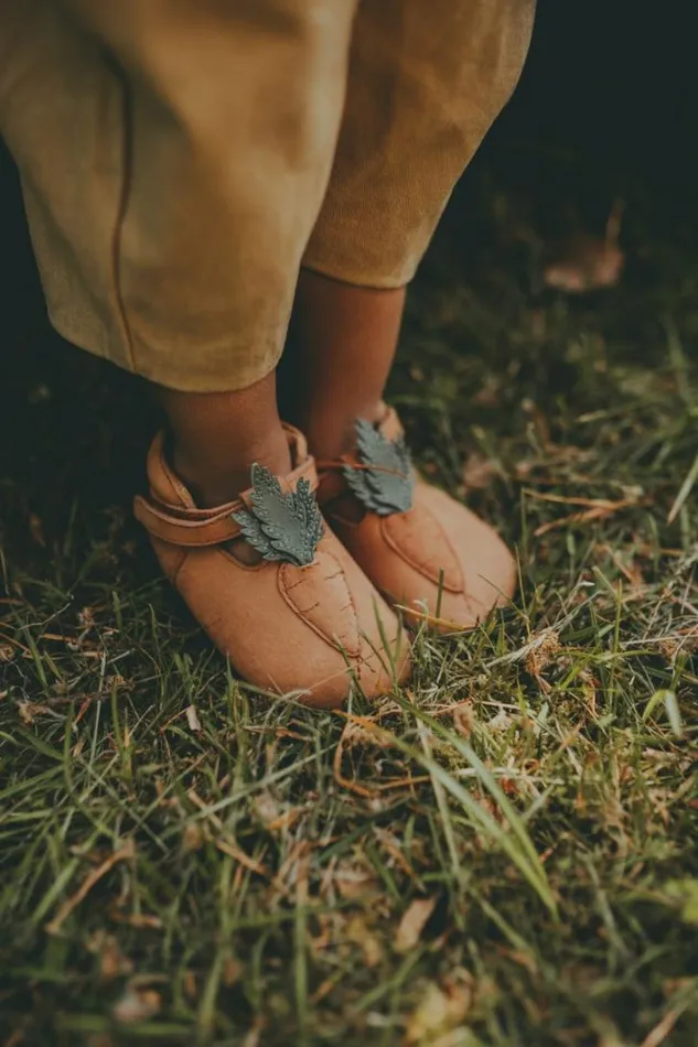 Donsje Amsterdam Shoes Baby Figili Shoes Walnut Nubuck