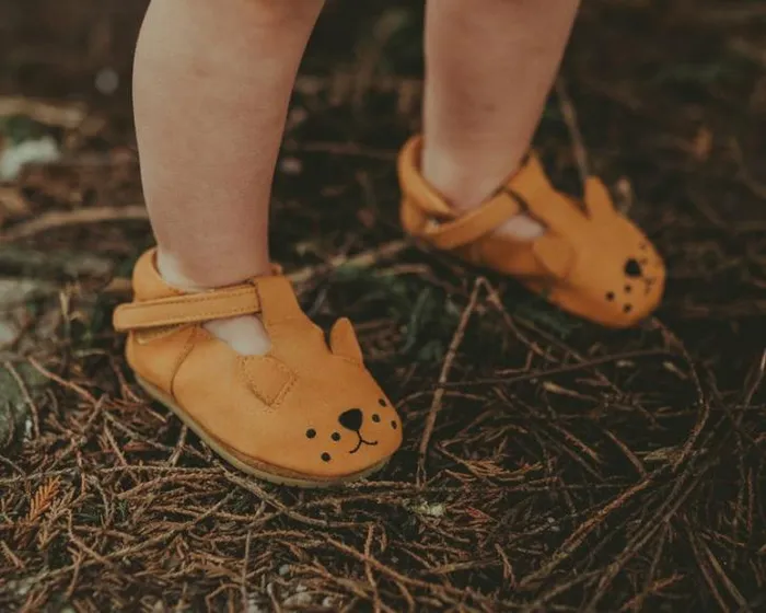 Donsje Amsterdam Shoes Baby Spark Classic Shoes Caramel Nubuck