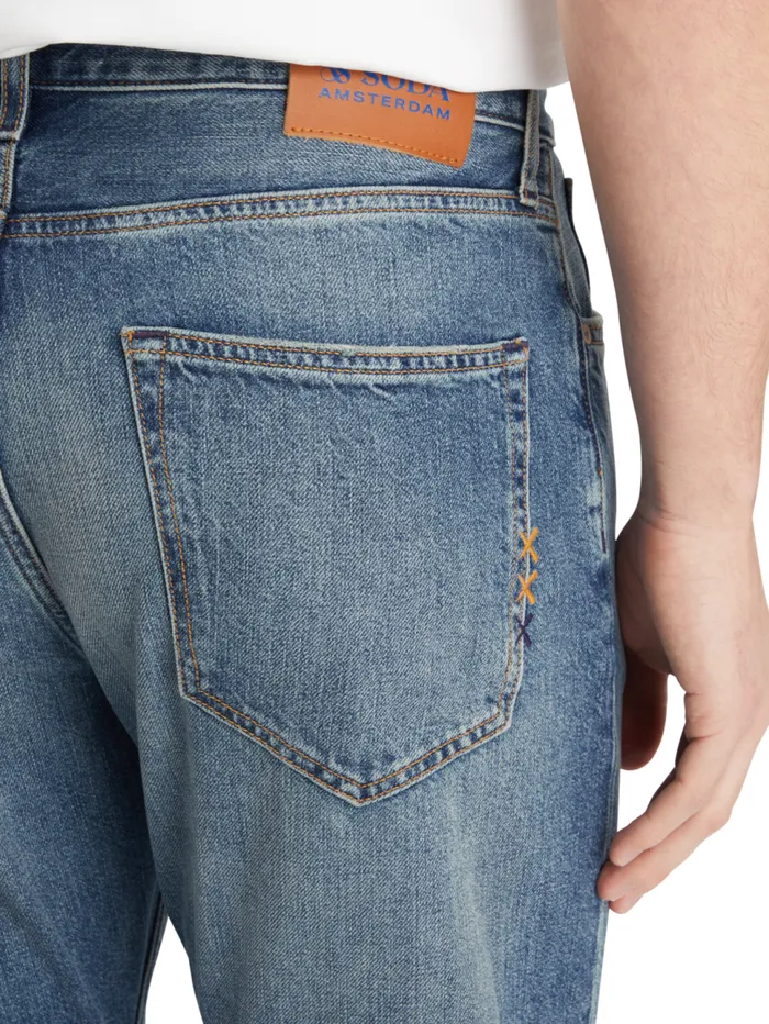 Essential DEAN LOOSE TAPERED JEAN BLUE NIGHTS Blue Nights Men Scotch and Soda Essentials Essential DEAN LOOSE TAPERED JEAN BLUE NIGHTS Blue Nights Men Scotch and Soda Essentials