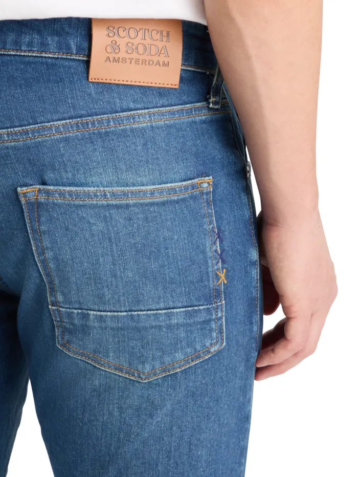 Essential RALSTON SLIM JEANS CLASSIC BLUE Classic Blue Men Scotch and Soda Jeans Essential RALSTON SLIM JEANS CLASSIC BLUE Classic Blue Men Scotch and Soda Jeans
