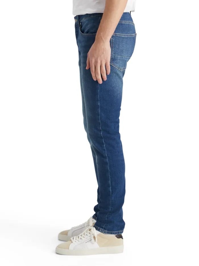 Essential RALSTON SLIM JEANS CLASSIC BLUE Classic Blue Men Scotch and Soda Jeans Essential RALSTON SLIM JEANS CLASSIC BLUE Classic Blue Men Scotch and Soda Jeans