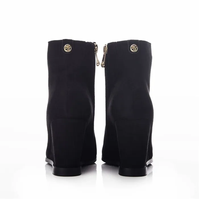 Heeled And Wedge Boots Women Moda In Pelle Nammie Black Alcantara