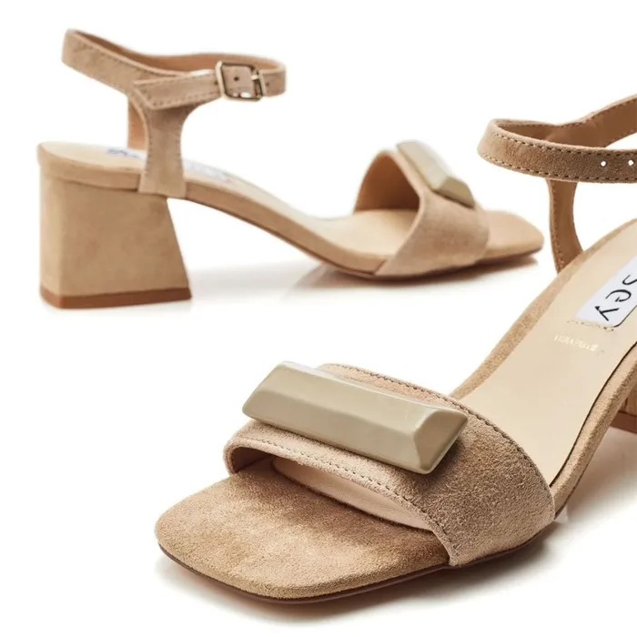 Heeled Sandals Women Moda In Pelle Bsoleful BSurrey Beige Suede