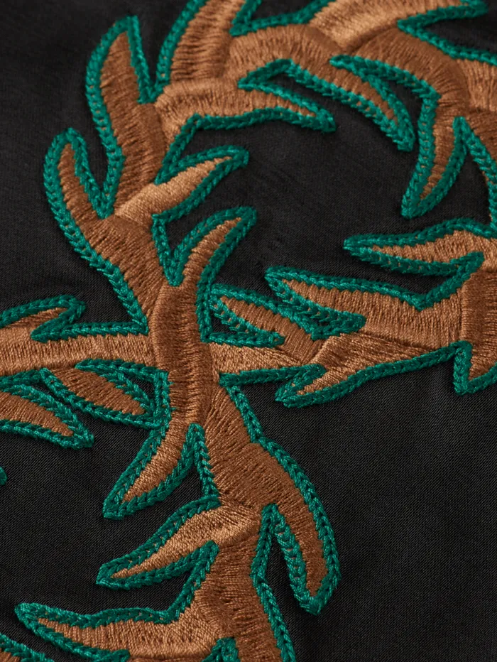 JOE JONAS X SCOTCH SODA EMBROIDERED SATEEN BERMUDA SHORT Black Men Scotch and Soda Shorts JOE JONAS X SCOTCH SODA EMBROIDERED SATEEN BERMUDA SHORT Black Men Scotch and Soda Shorts