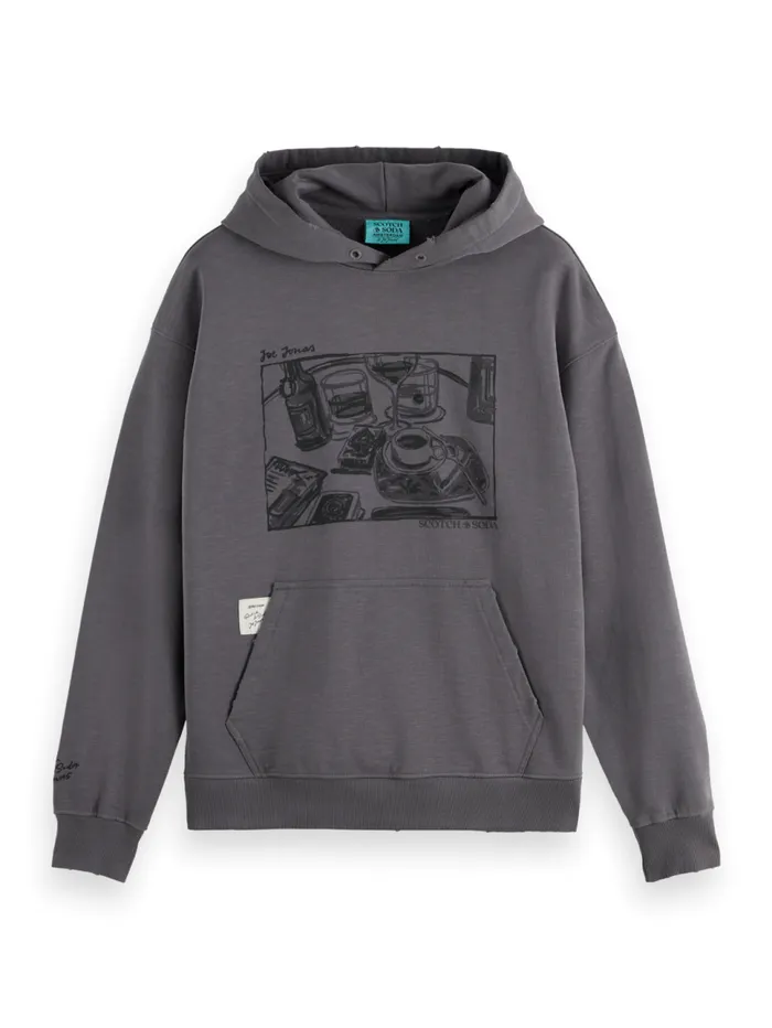JOE JONAS X SCOTCH SODA WASHED ARTWORK HOODIE Ice Blue Men Scotch and Soda Sweatshirts and Hoodies JOE JONAS X SCOTCH SODA WASHED ARTWORK HOODIE Ice Blue Men Scotch and Soda Sweatshirts and Hoodies