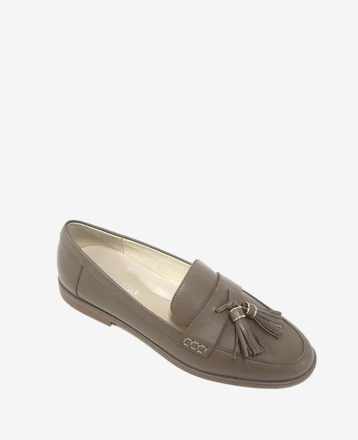 Kenneth Cole Flats and Loafers Women Lyra Leather Loafer Shitake Leather Kenneth Cole Flats and Loafers Women Lyra Leather Loafer Shitake Leather