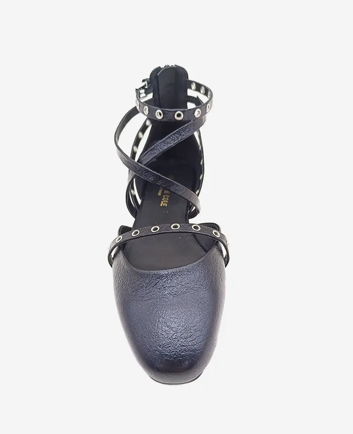 Kenneth Cole Flats and Loafers Women Mason Strappy Stud Flat Black Kenneth Cole Flats and Loafers Women Mason Strappy Stud Flat Black