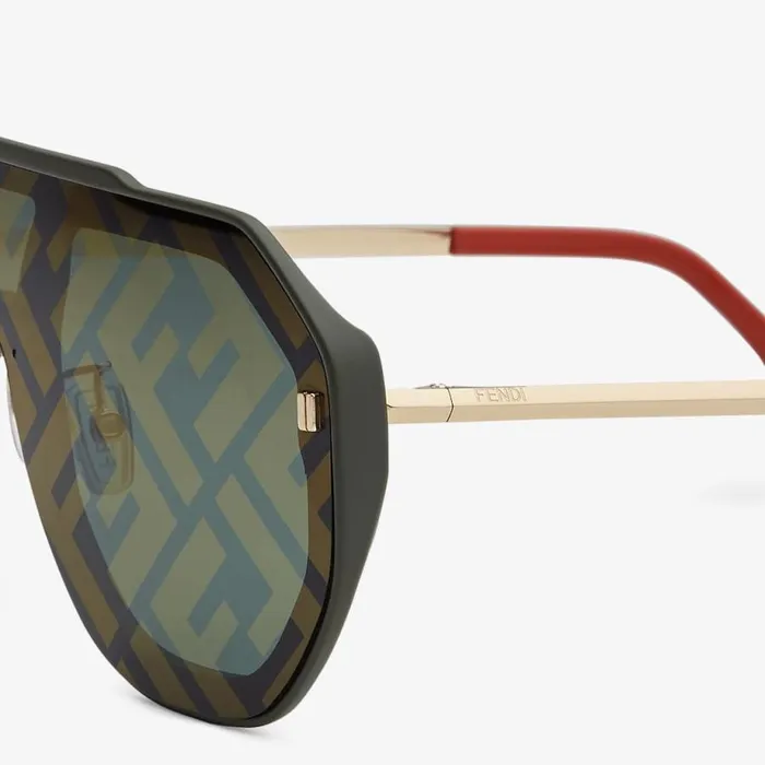 Man Green Sunglasses Fendi Sunglasses