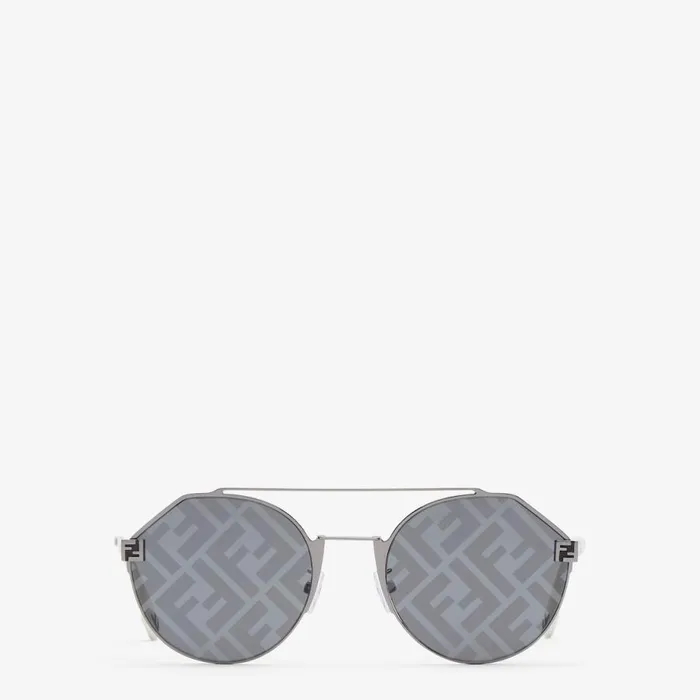Man Ruthenium Sunglasses Grey Fendi Sunglasses
