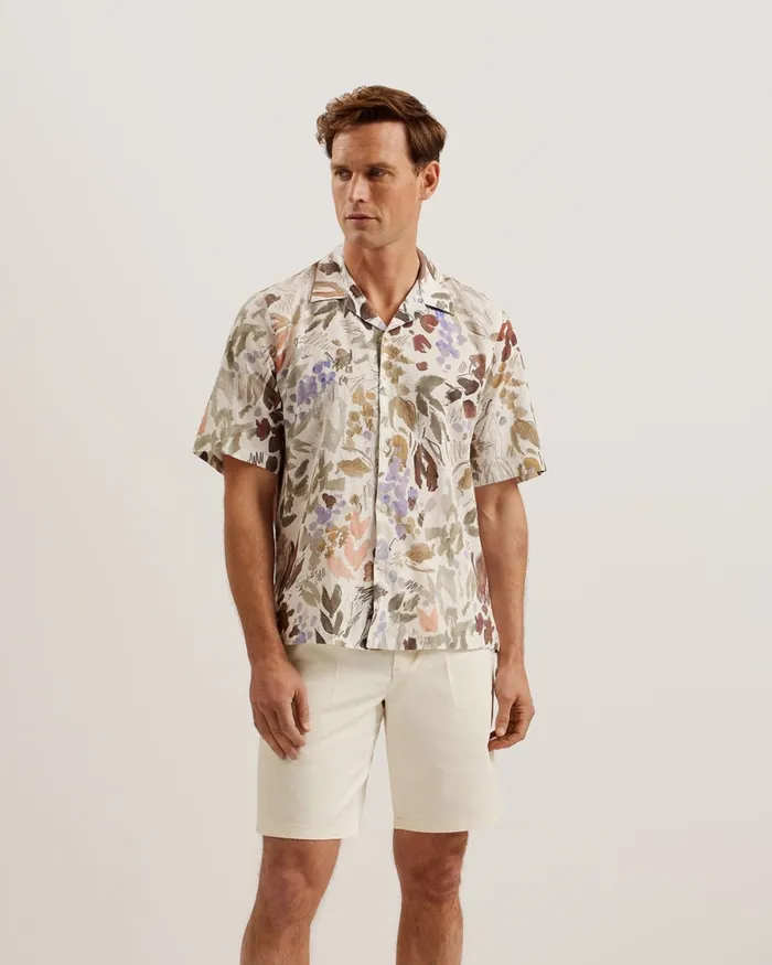 Men FULHUM 8211 Pleated Cotton Chino Shorts White Ted Baker Shorts Men FULHUM 8211 Pleated Cotton Chino Shorts White Ted Baker Shorts