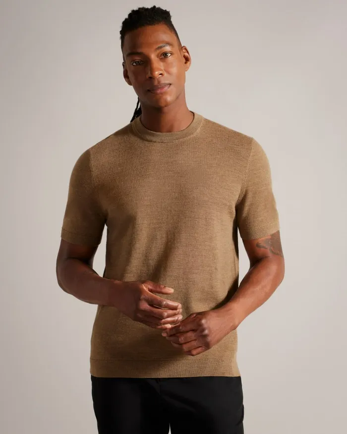 Men SENTI 8211 Short Sleeve Knitted TShirt Dark Tan Ted Baker Jumpers and Knitwear Men SENTI 8211 Short Sleeve Knitted TShirt Dark Tan Ted Baker Jumpers and Knitwear