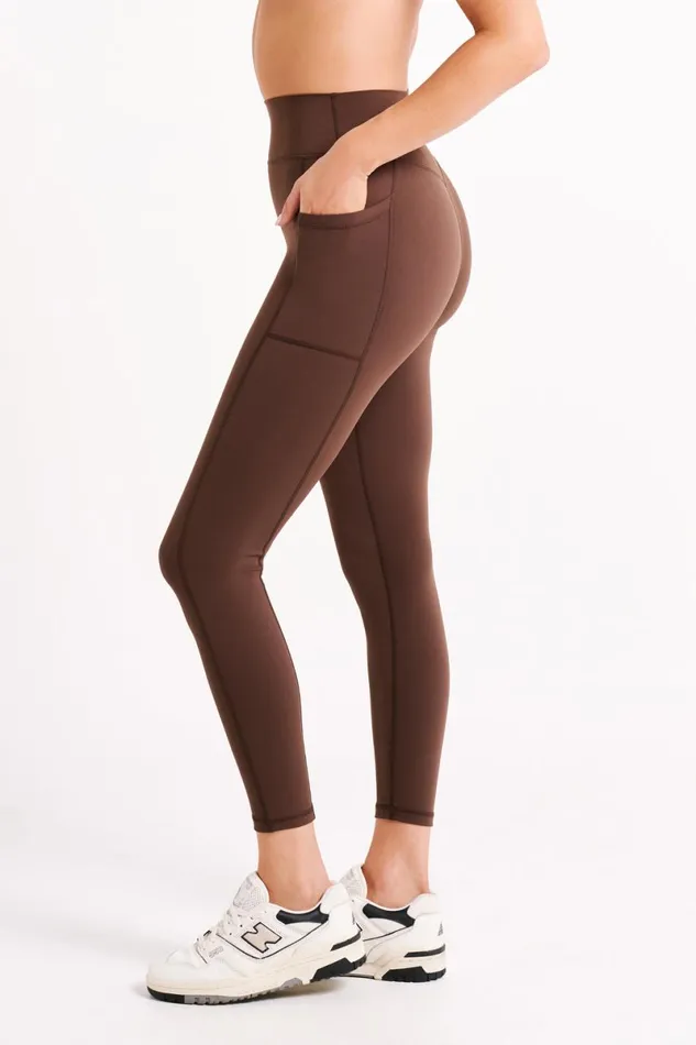 Meshki Activewear Briar V Back Leggings With Pockets 8211 Dark Chocolate Darkchocolate 8211 Women