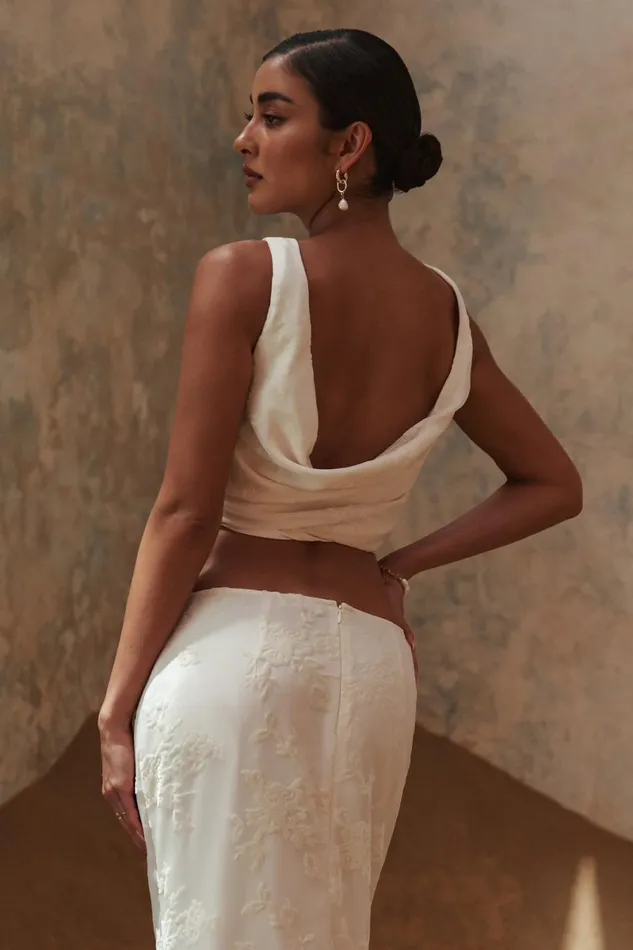 Meshki Bachelorette Mona Burnout Velvet Cowl Back Top 8211 White White 8211 Women