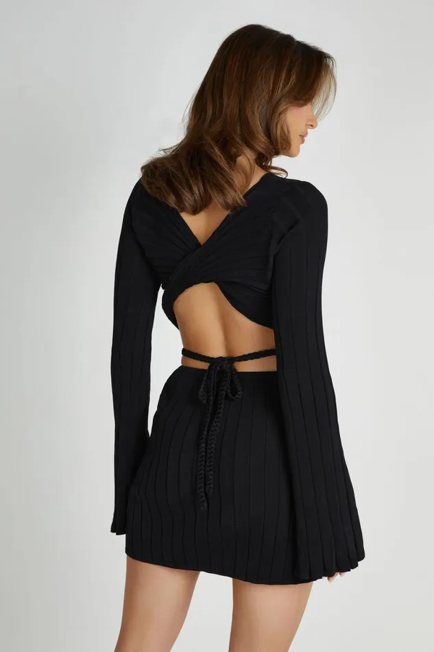 Meshki Basic Tops Celine Twist Back Extreme Rib Top 8211 Black Black 8211 Women