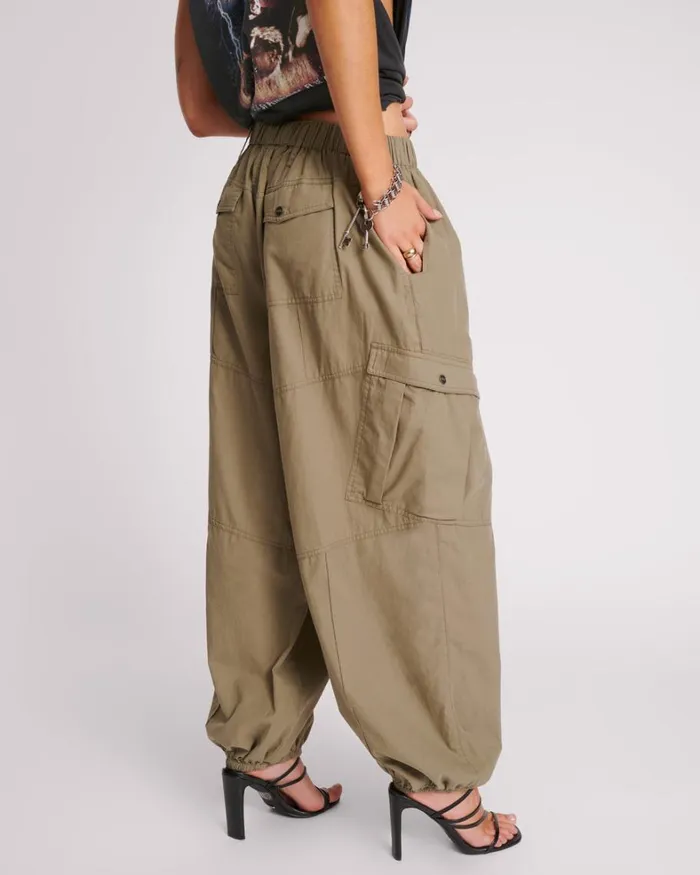 One Teaspoon Bottoms KHAKI UTILITY FLIGHT PANTS 8211 Women One Teaspoon Bottoms KHAKI UTILITY FLIGHT PANTS 8211 Women