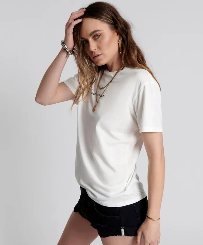 One Teaspoon Tees and Tanks ONE TEASPOON LOGO CREW NECK TEE WHITE 8211 Women One Teaspoon Tees and Tanks ONE TEASPOON LOGO CREW NECK TEE WHITE 8211 Women