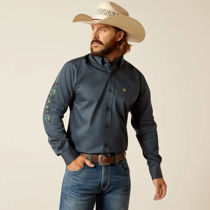 Team Logo Twill Fitted Shirt Dark Grey Men Ariat Button Down Shirts