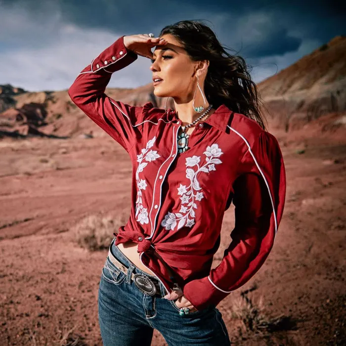 The City Top Rubaiyat Women Ariat TShirts and Tops The City Top Rubaiyat Women Ariat TShirts and Tops