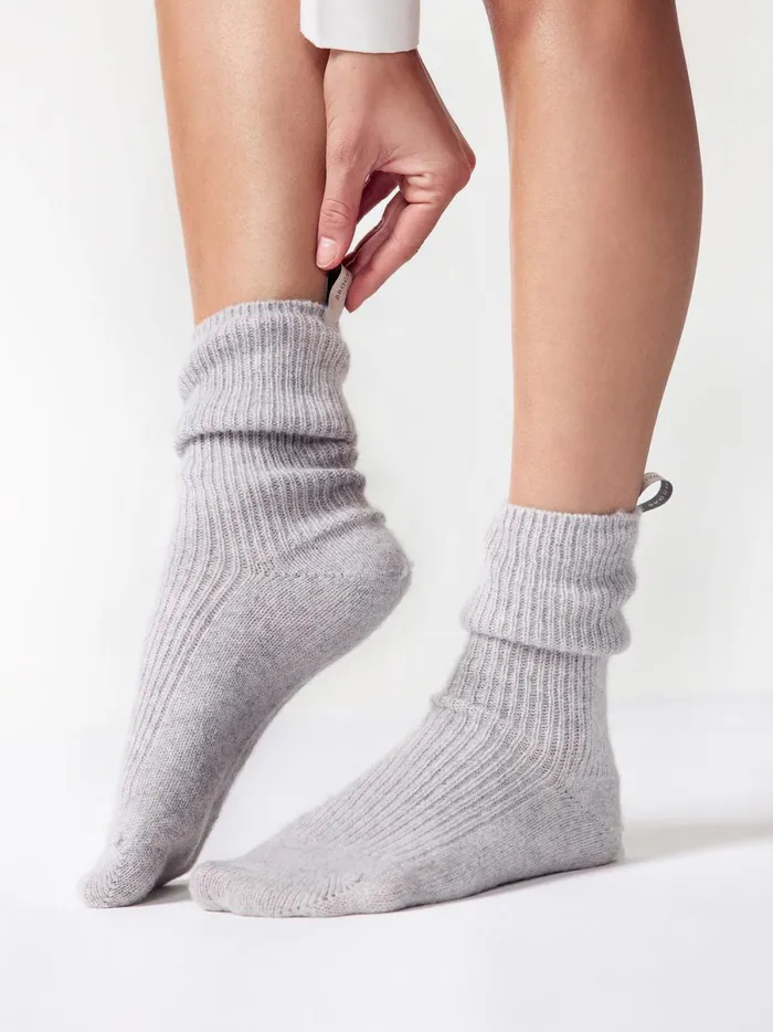 The Ribbed Cashmere Socks Heather Grey Women Brochu Walker 100 Cashmere