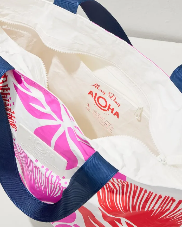Tommy Bahama Aloha Collection Bi 039Ohi039a Lehua Day Tripper Tote Crimson WomenBeach and Home Luggage and Travel Tommy Bahama Aloha Collection Bi 039Ohi039a Lehua Day Tripper Tote Crimson WomenBeach and Home Luggage and Travel