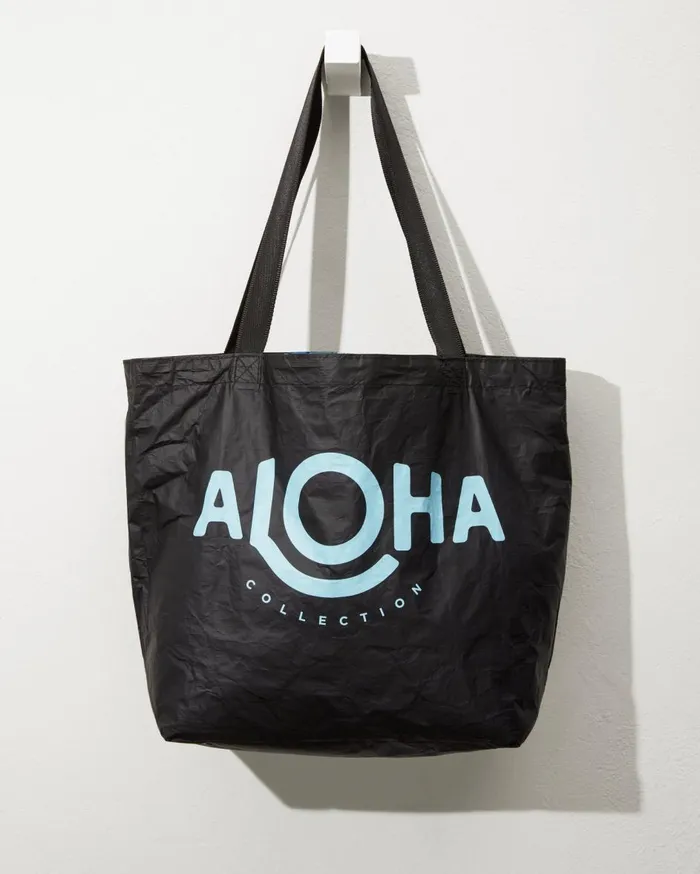 Tommy Bahama Aloha Collection Mokihana Reversible Tote Huckleberryblack WomenBeach and Home Luggage and Travel Tommy Bahama Aloha Collection Mokihana Reversible Tote Huckleberryblack WomenBeach and Home Luggage and Travel