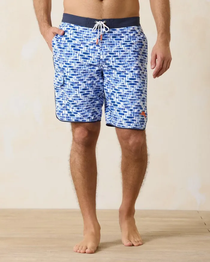 Tommy Bahama Baja Surf Pier 9Inch Boardshorts Bon Voyage Men Swim and Boardshorts