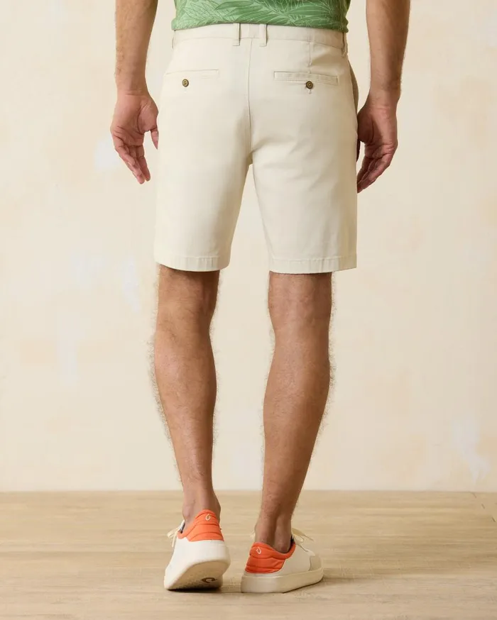 Tommy Bahama Boracay 10Inch Chino Shorts Bleached Sand Men Shorts Tommy Bahama Boracay 10Inch Chino Shorts Bleached Sand Men Shorts