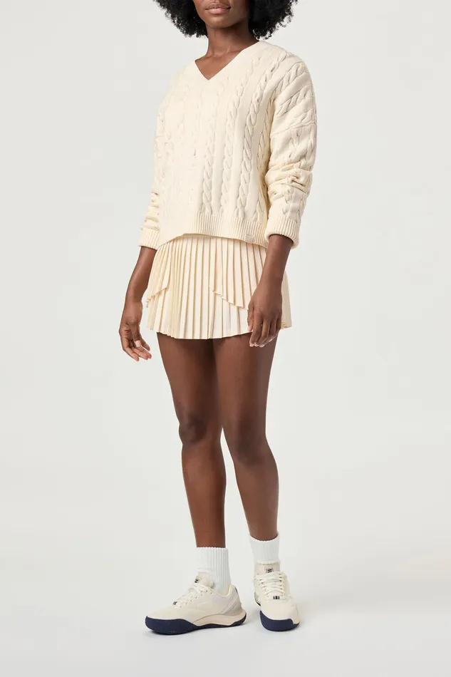 Tops and TShirts Women Fila Baseline Chunky VNeck Sweater 920 Gardenia Tops and TShirts Women Fila Baseline Chunky VNeck Sweater 920 Gardenia