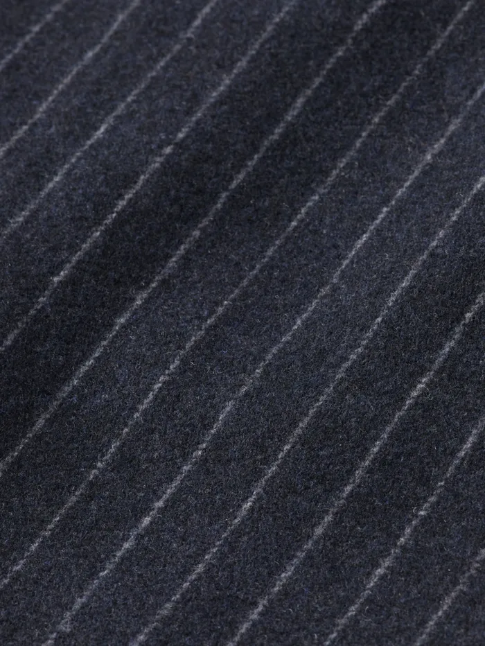 TWILT 8211 BRUSHED WOOLBLEND PLEATED CHINO Charcoal Stripe Men Scotch and Soda Pants TWILT 8211 BRUSHED WOOLBLEND PLEATED CHINO Charcoal Stripe Men Scotch and Soda Pants